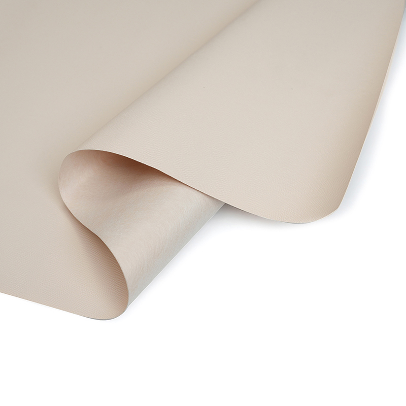 Leathar sintéiseach patrún fiacla le haghaidh sandals